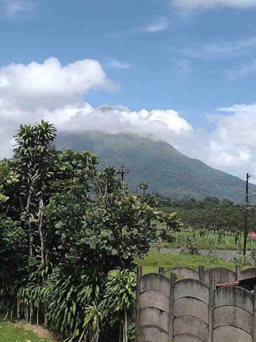 شقة La Fortuna  في Apartamento Vista Al Arenal المظهر الخارجي الصورة